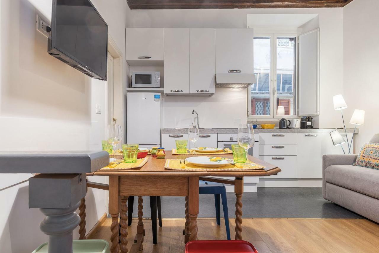At The Heart Of Monti - Via Dei Capocci Apartamento *